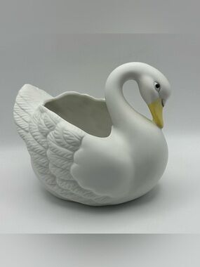 Vintage Royal Osborne Swan Planter White Porcelain Bone China England #1402